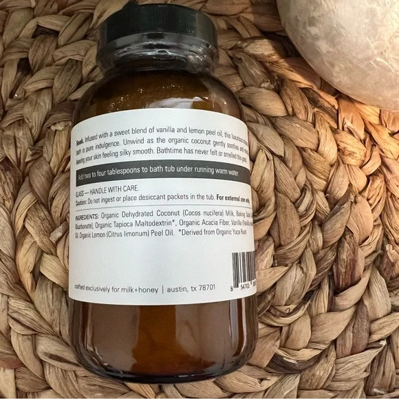 Milk + Honey | Milk Bath No 05 | Coconut Lemon Vanilla | New Sealed | Full Size - Picture 2 of 4